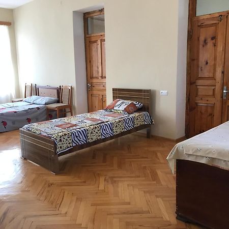 Guesthouse "Kistauri" เทลาวี ภายนอก รูปภาพ
